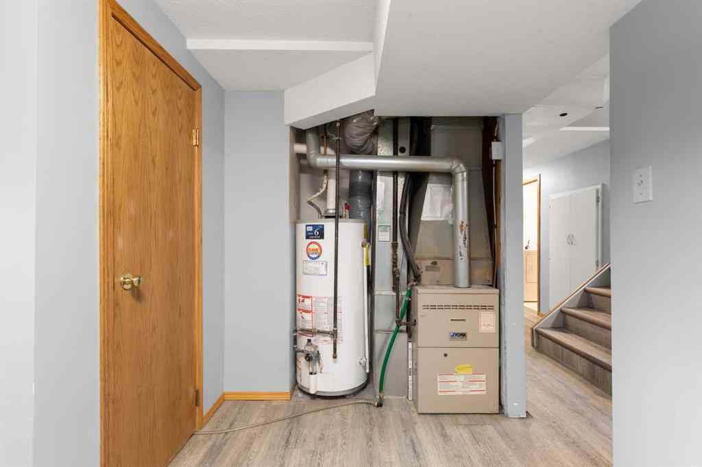 MLS® A2265349 - 417 2 Street SE in NONE Redcliff, Residential