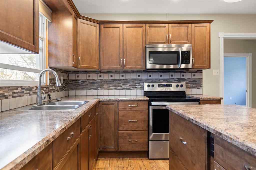 MLS® A2265349 - 417 2 Street SE in NONE Redcliff, Residential