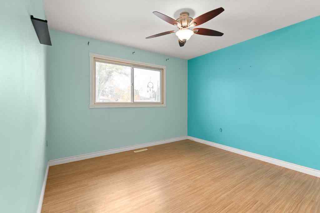 MLS® A2265349 - 417 2 Street SE in NONE Redcliff, Residential