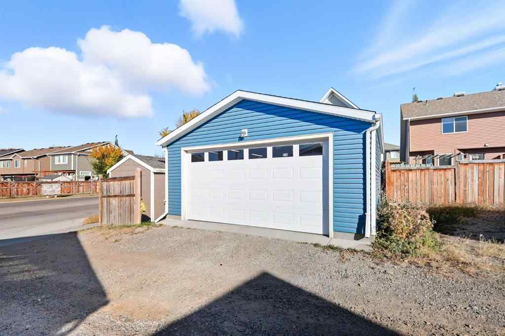 MLS® A2265350 - 93 Auburn Meadows View SE in Auburn Bay Calgary, Residential