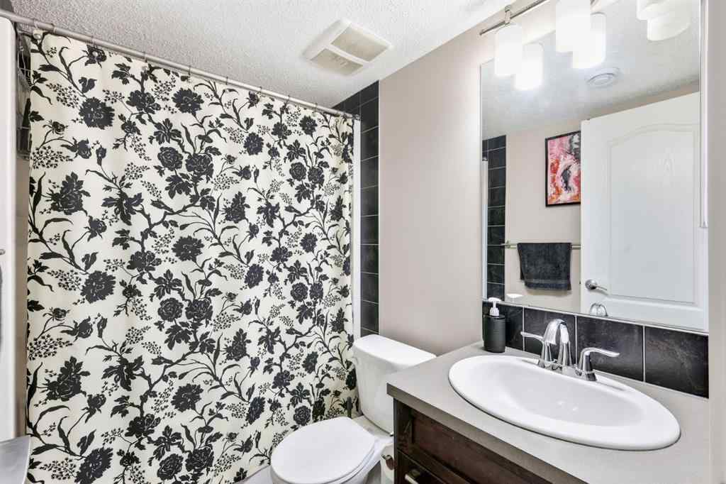 MLS® A2265350 - 93 Auburn Meadows View SE in Auburn Bay Calgary, Residential