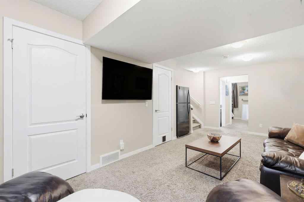 MLS® A2265350 - 93 Auburn Meadows View SE in Auburn Bay Calgary, Residential