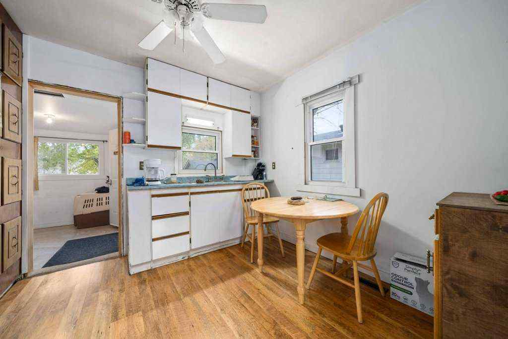 MLS® A2265353 - 619 Industrial Avenue SE in River Flats Medicine Hat, Residential