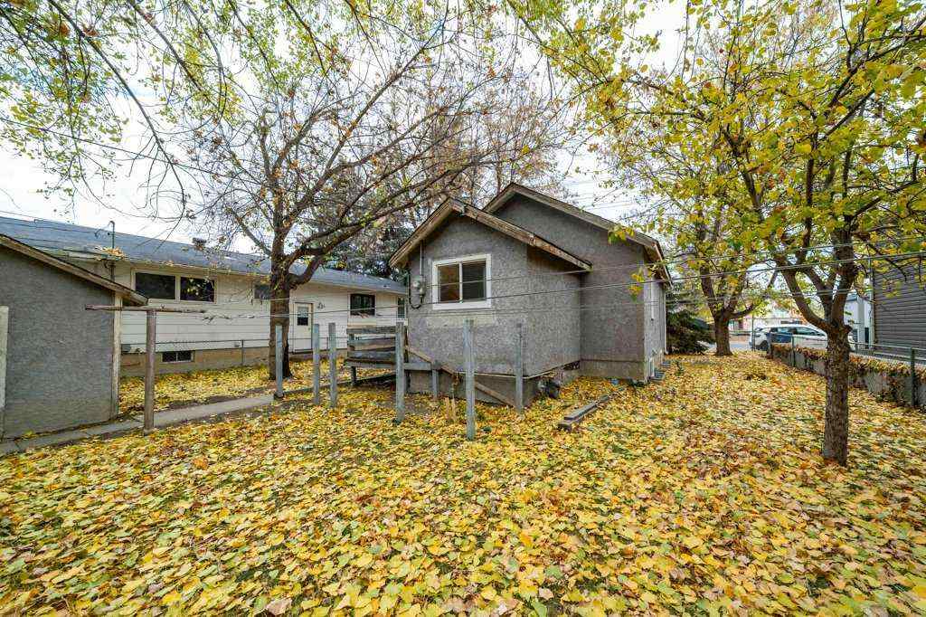 MLS® A2265353 - 619 Industrial Avenue SE in River Flats Medicine Hat, Residential