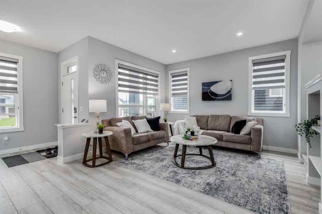 MLS® A2265355 - 1037 Chinook Gate Heath SW in Chinook Gate Airdrie, Residential