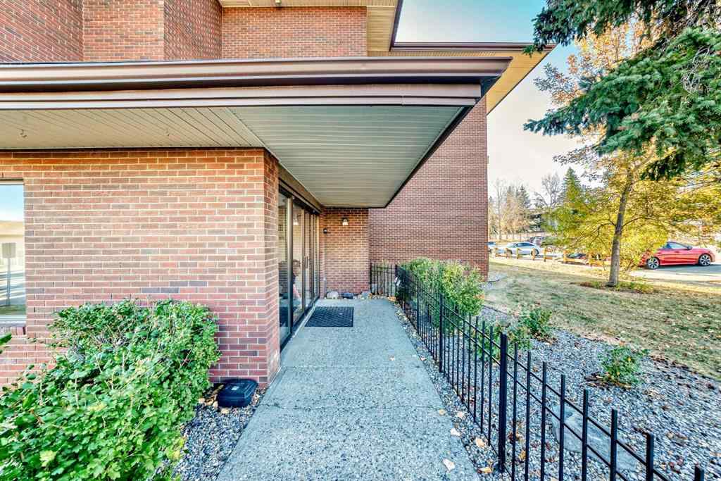 MLS® A2265356 - Unit #3307 393 Patterson Hill SW in Patterson Calgary, Residential