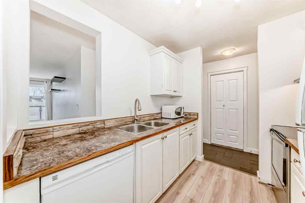 MLS® A2265356 - Unit #3307 393 Patterson Hill SW in Patterson Calgary, Residential