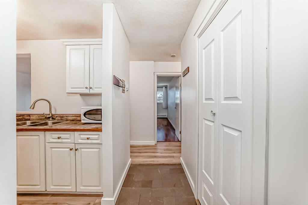 MLS® A2265356 - Unit #3307 393 Patterson Hill SW in Patterson Calgary, Residential