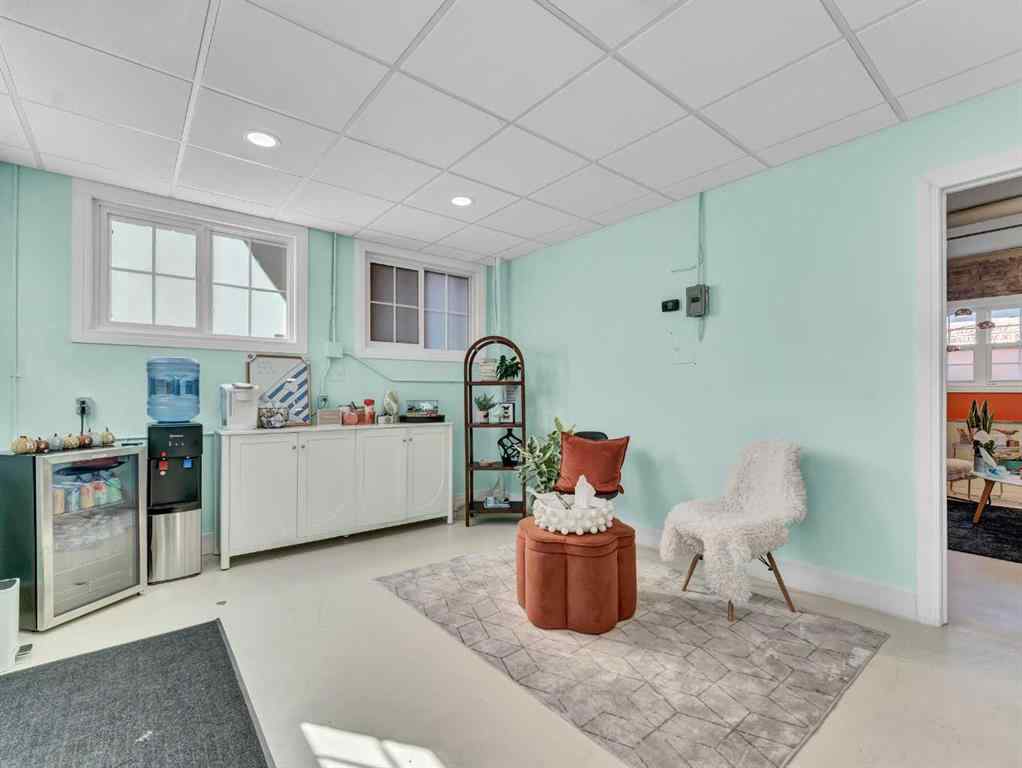 MLS® A2265357 - 339 North Railway Street SE in River Flats Medicine Hat, Commercial