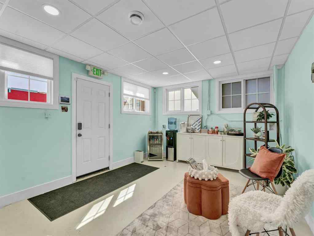 MLS® A2265357 - 339 North Railway Street SE in River Flats Medicine Hat, Commercial