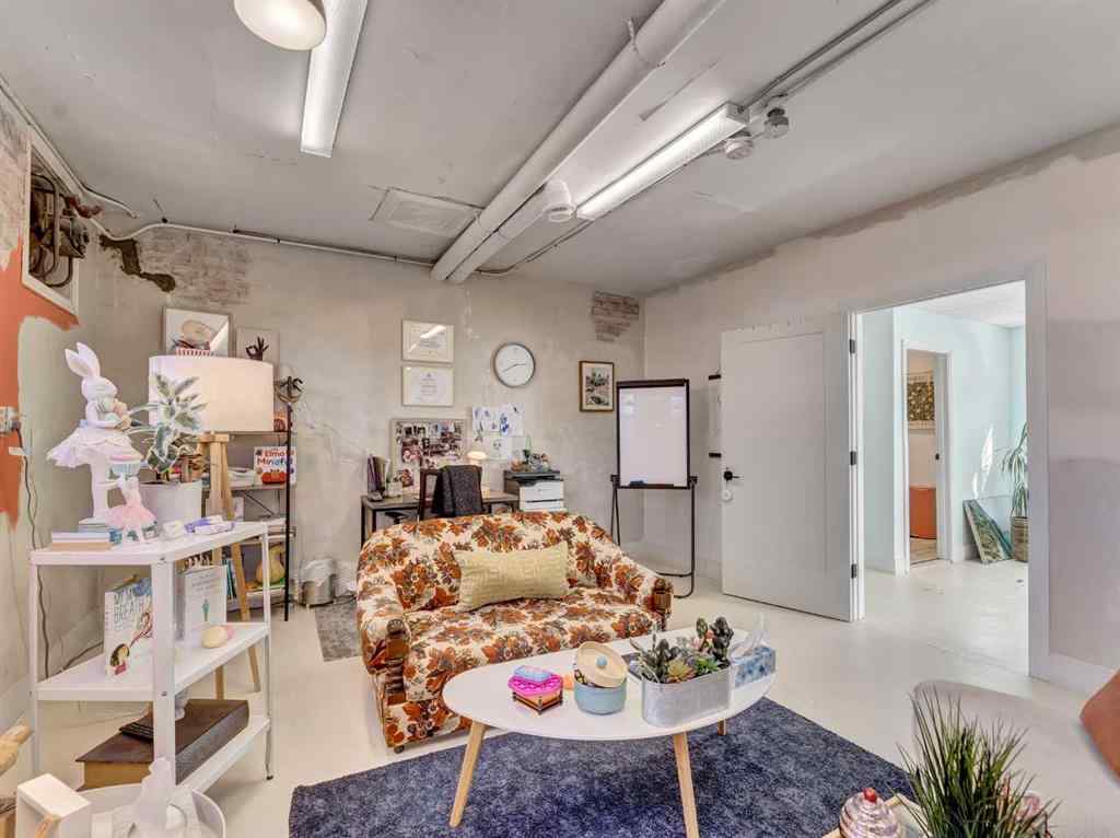 MLS® A2265357 - 339 North Railway Street SE in River Flats Medicine Hat, Commercial