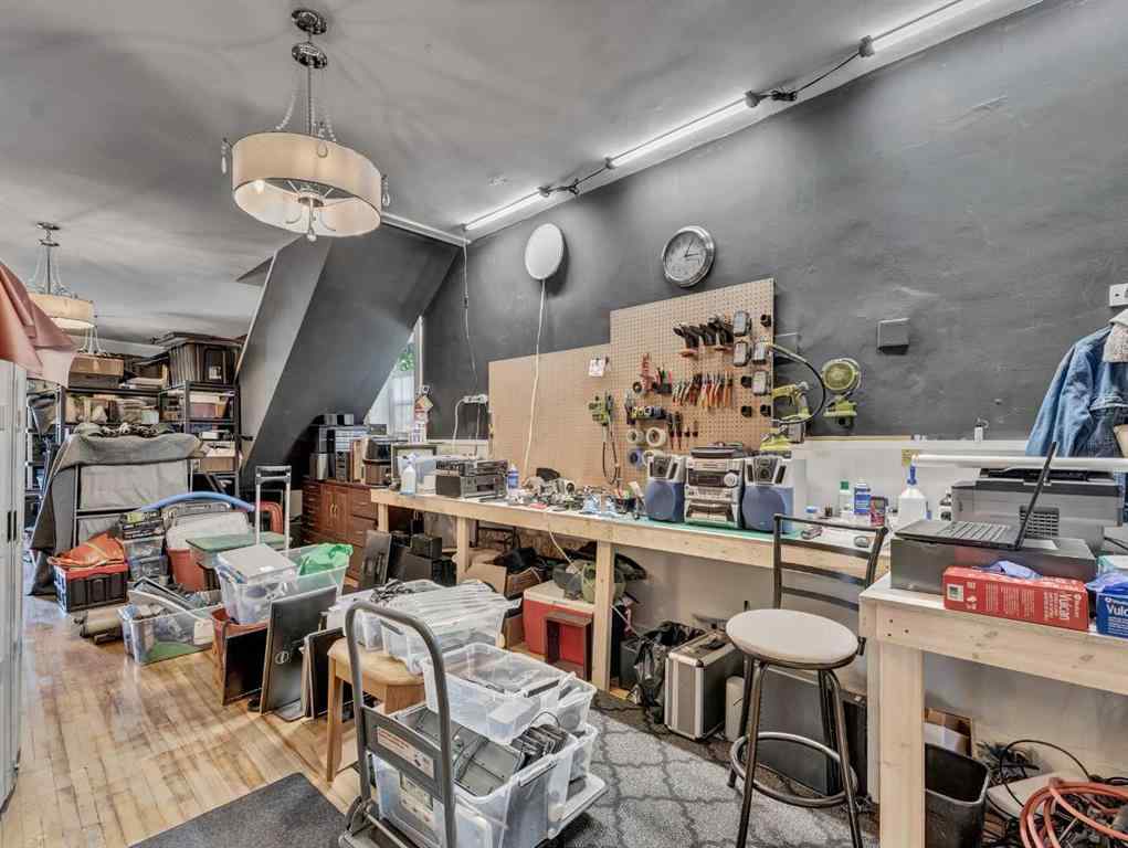 MLS® A2265357 - 339 North Railway Street SE in River Flats Medicine Hat, Commercial