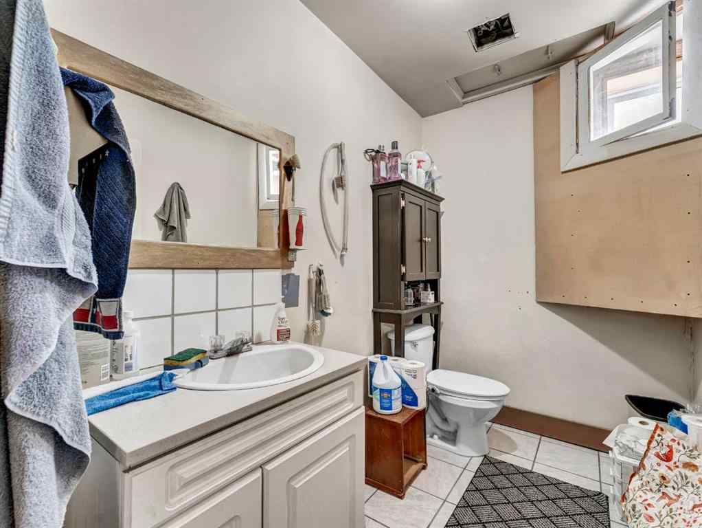 MLS® A2265357 - 339 North Railway Street SE in River Flats Medicine Hat, Commercial