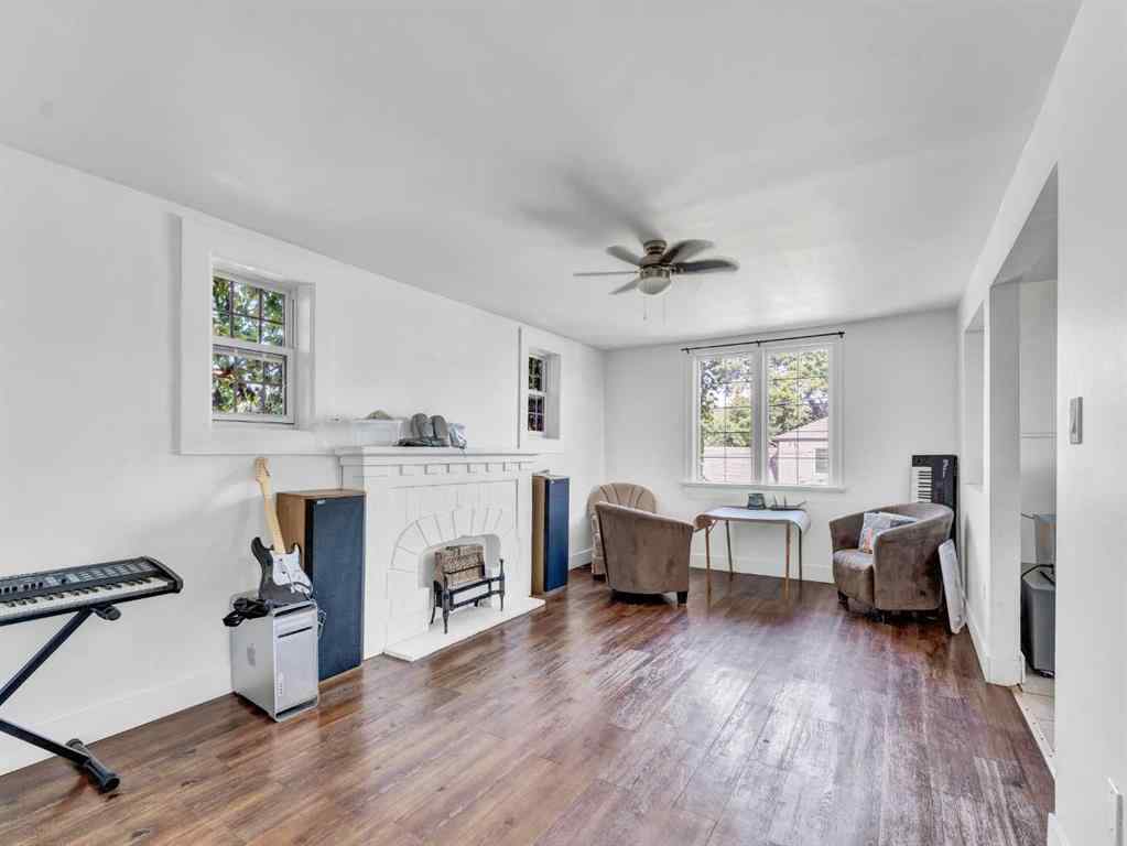 MLS® A2265357 - 339 North Railway Street SE in River Flats Medicine Hat, Commercial