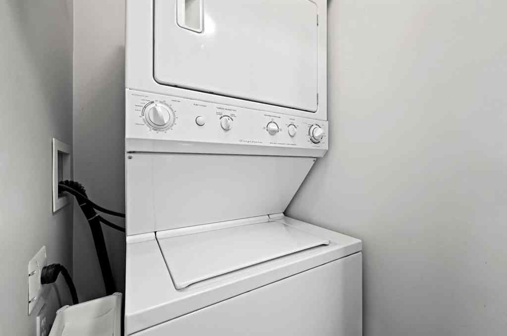 MLS® A2265358 - Unit #13 108 Rockyledge View NW in Rocky Ridge Calgary, Residential