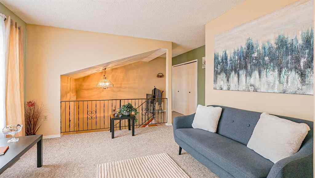 MLS® A2265361 - 90 Simpson Crescent SE in SE Southridge Medicine Hat, Residential