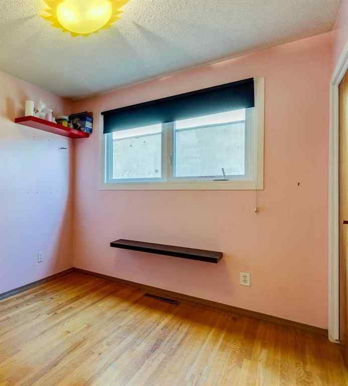 MLS® A2265366 - 5023 Nemiskam Road NW in North Haven Calgary, Residential