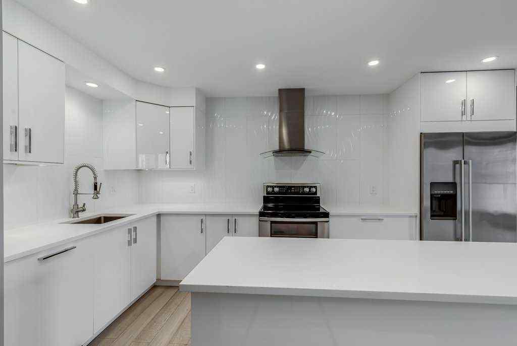 MLS® A2265369 - Unit #404 1208 14 Avenue SW in Beltline Calgary, Residential