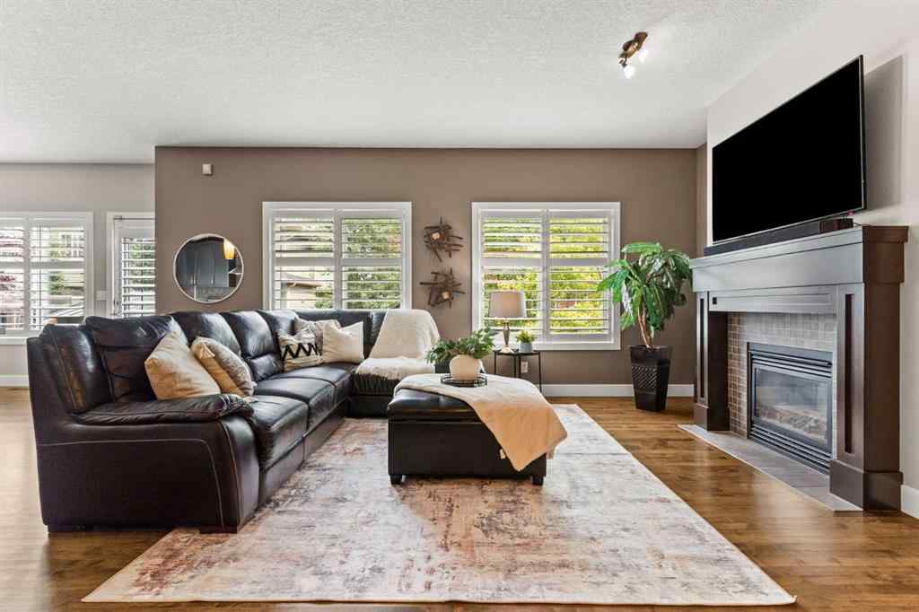 MLS® A2265373 - 809 Canoe Green SW in Canals Airdrie, Residential