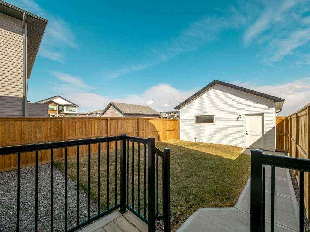 MLS® A2265375 - 2909 46 Street S in Discovery Lethbridge, Rental