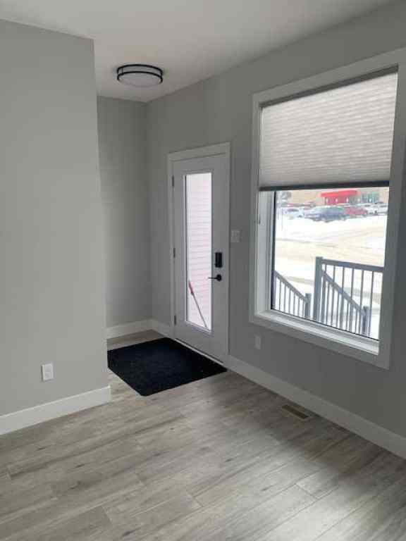 MLS® A2265375 - 2909 46 Street S in Discovery Lethbridge, Rental