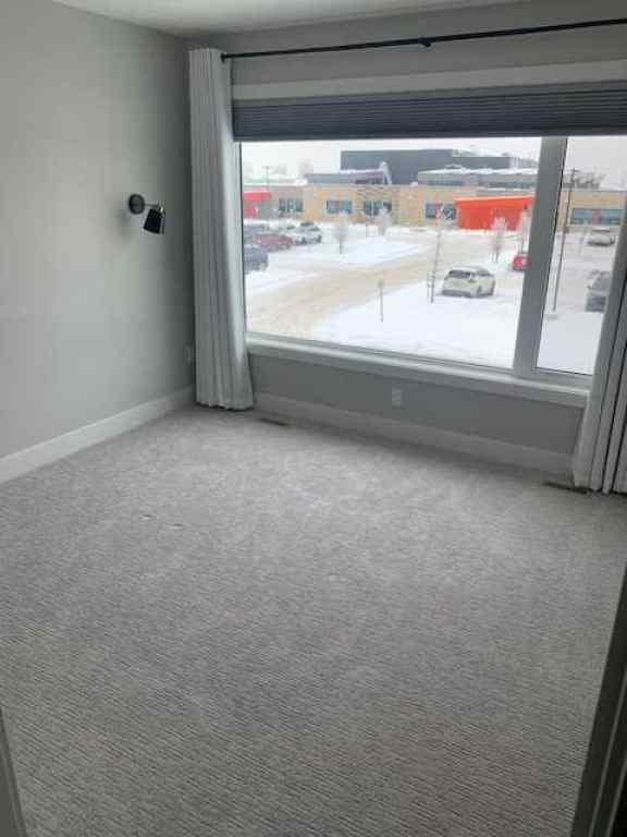 MLS® A2265375 - 2909 46 Street S in Discovery Lethbridge, Rental