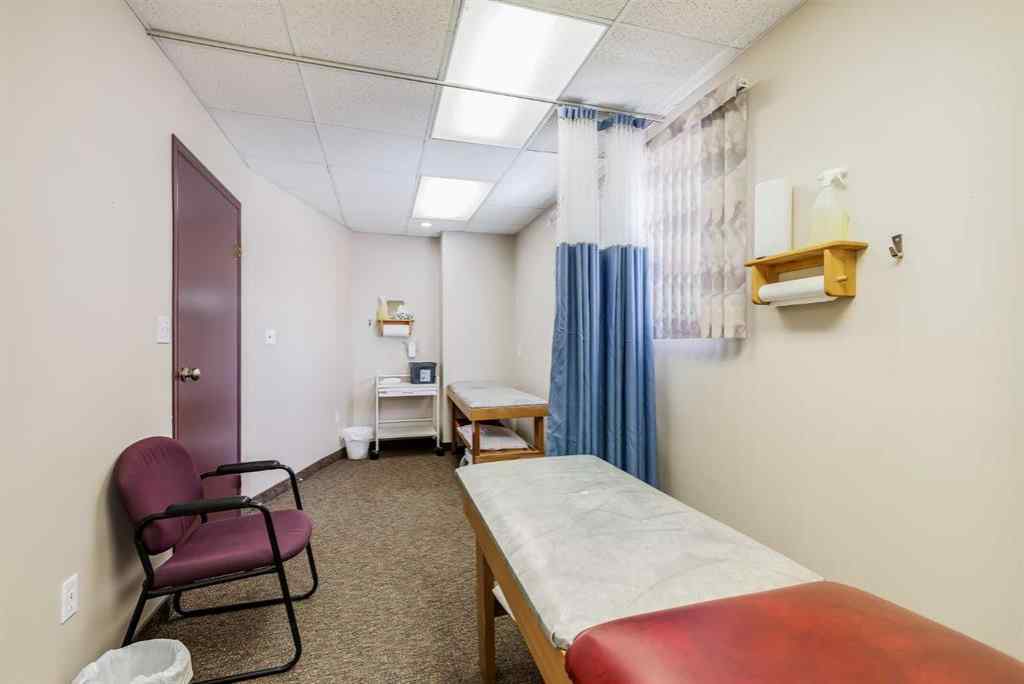 MLS® A2265377 - 5120 50 Avenue  in NONE Olds, Commercial