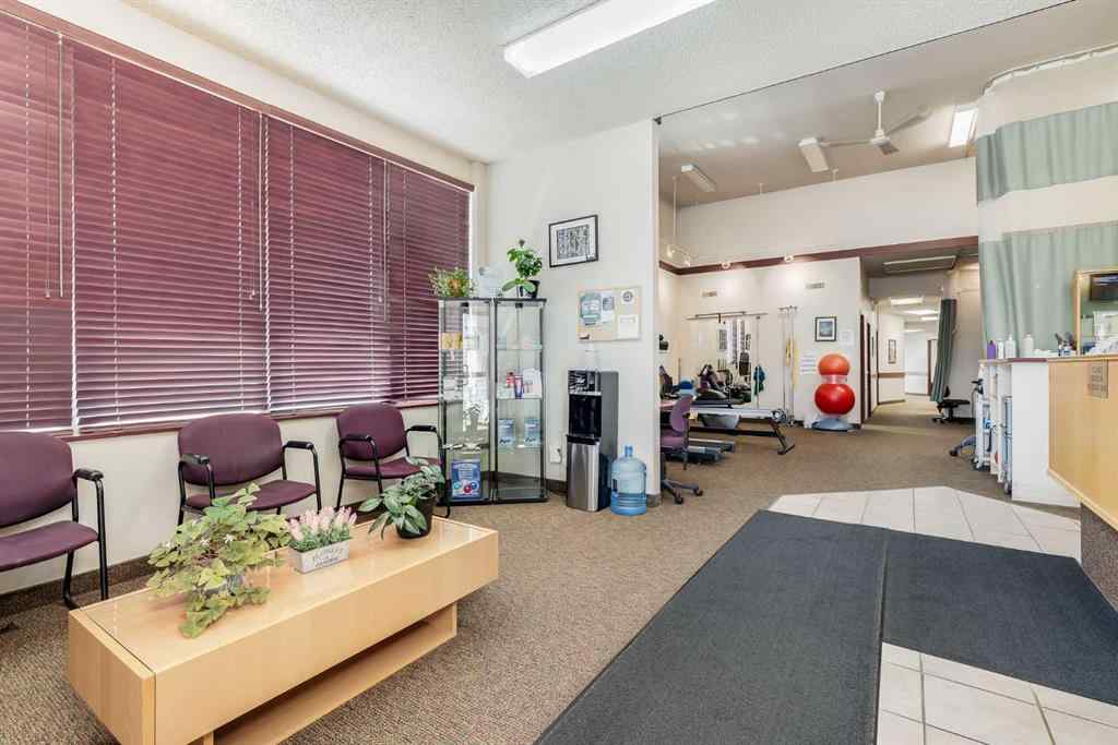 MLS® A2265377 - 5120 50 Avenue  in NONE Olds, Commercial