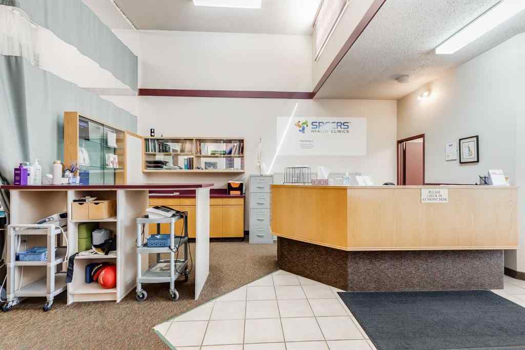 MLS® A2265377 - 5120 50 Avenue  in NONE Olds, Commercial