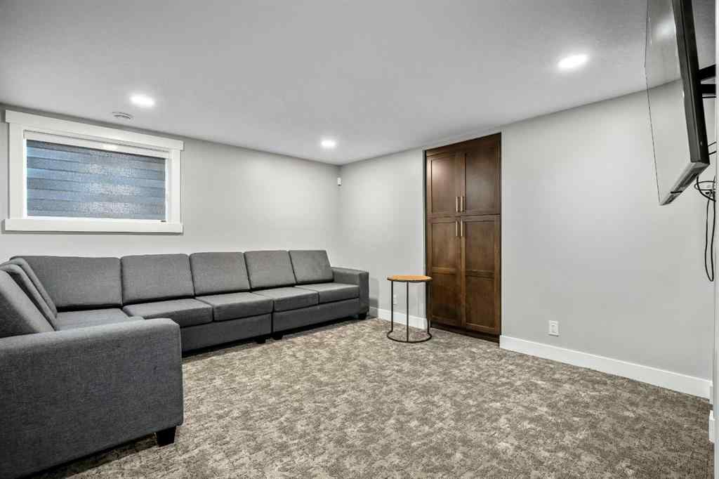 MLS® A2265378 - 123 Pinemill Way NE in Pineridge Calgary, Residential