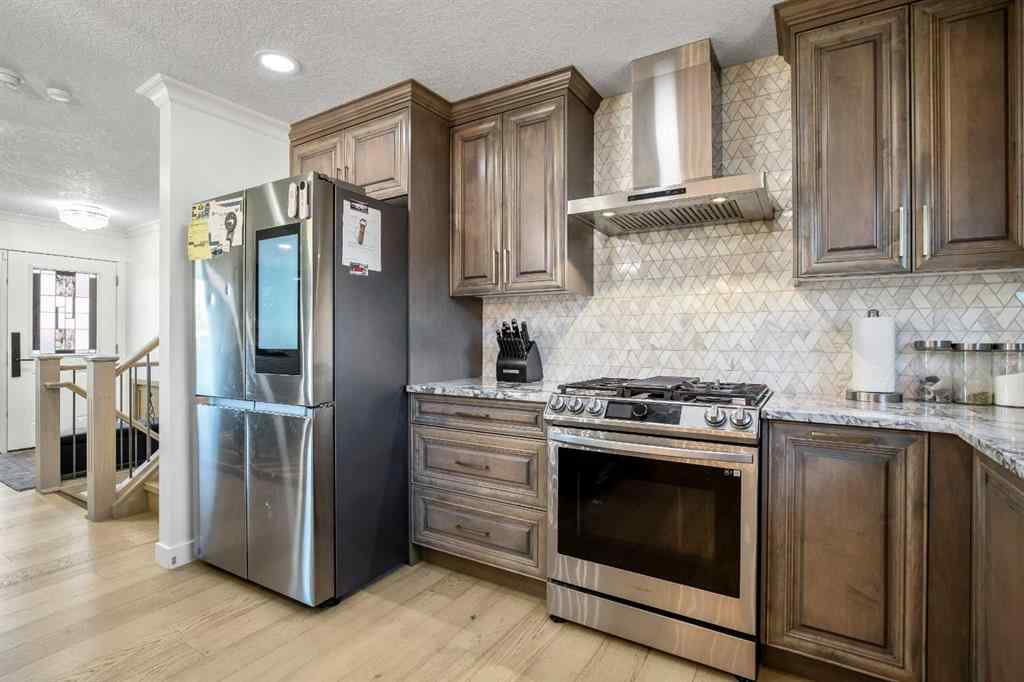 MLS® A2265378 - 123 Pinemill Way NE in Pineridge Calgary, Residential