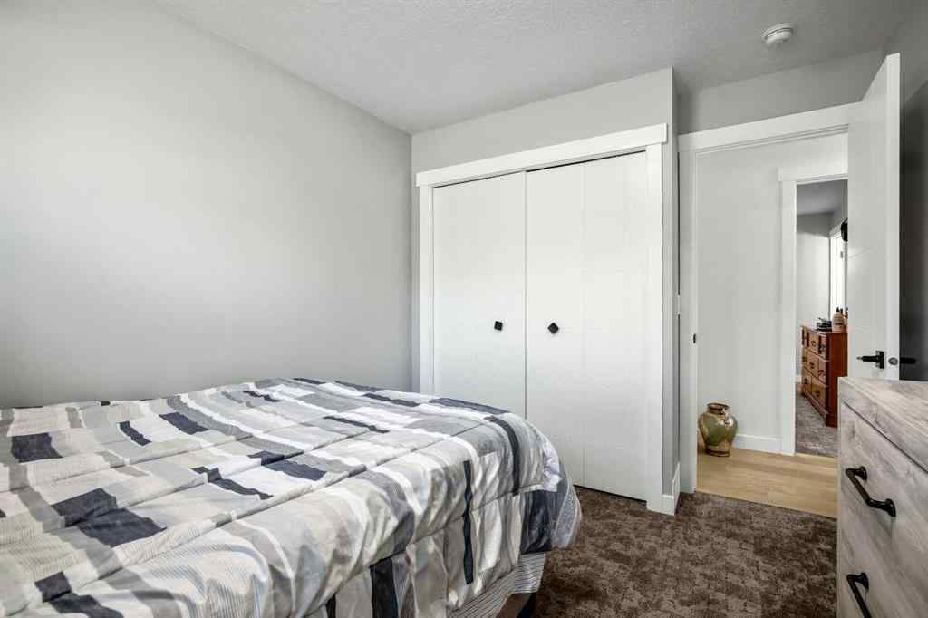 MLS® A2265378 - 123 Pinemill Way NE in Pineridge Calgary, Residential