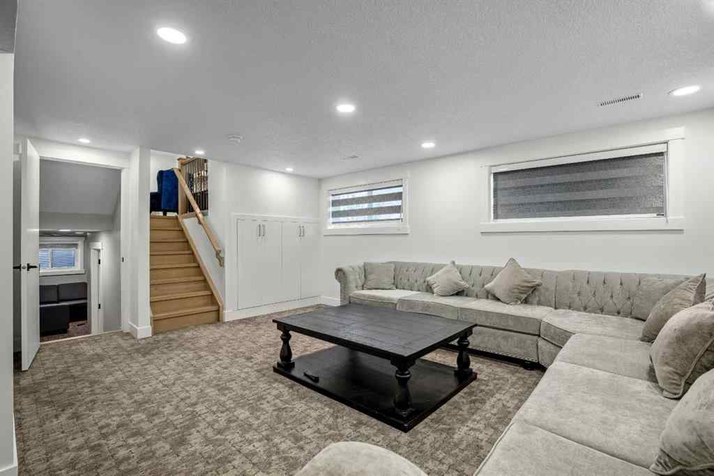 MLS® A2265378 - 123 Pinemill Way NE in Pineridge Calgary, Residential
