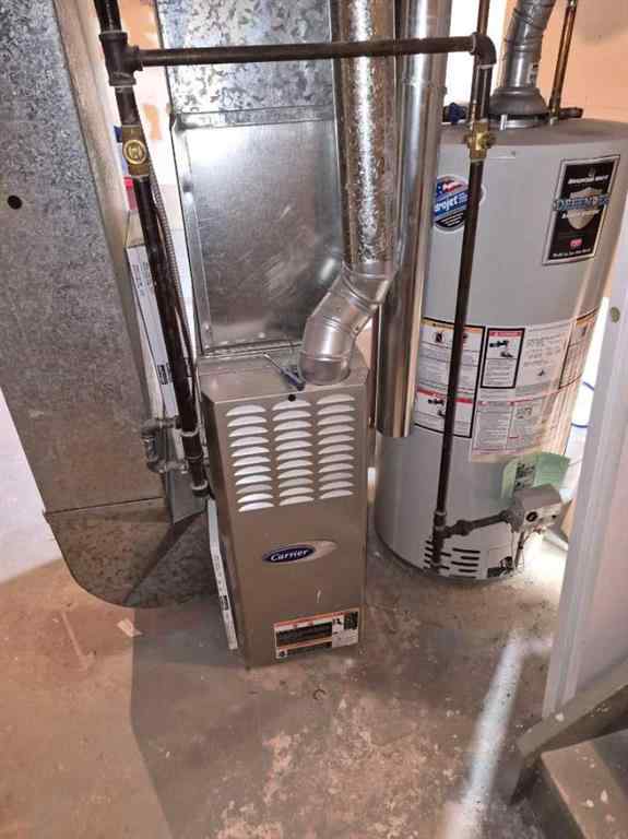 MLS® A2265381 - 214 7 Street  in N/A Beaverlodge, Residential