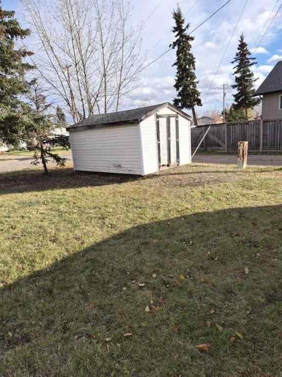 MLS® A2265381 - 214 7 Street  in N/A Beaverlodge, Residential