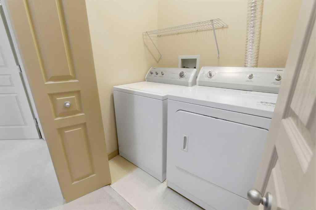 MLS® A2265385 - Unit #3107 3107 Lake Fraser Court SE in Lake Bonavista Calgary, Residential