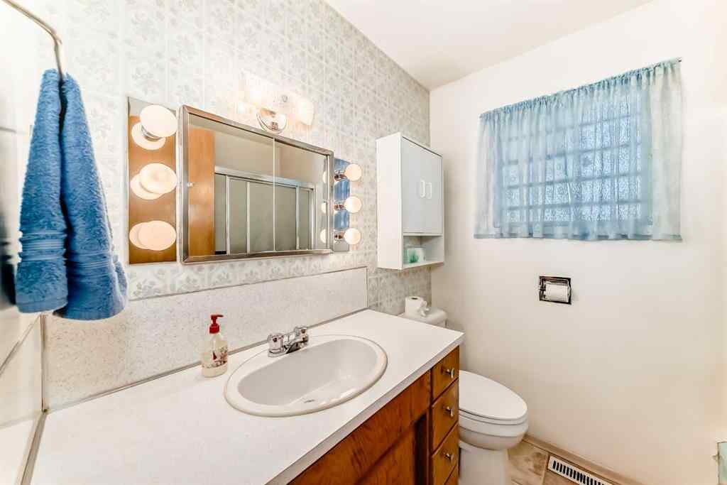 MLS® A2265388 - 2137 20 Avenue  in NONE Didsbury, Residential