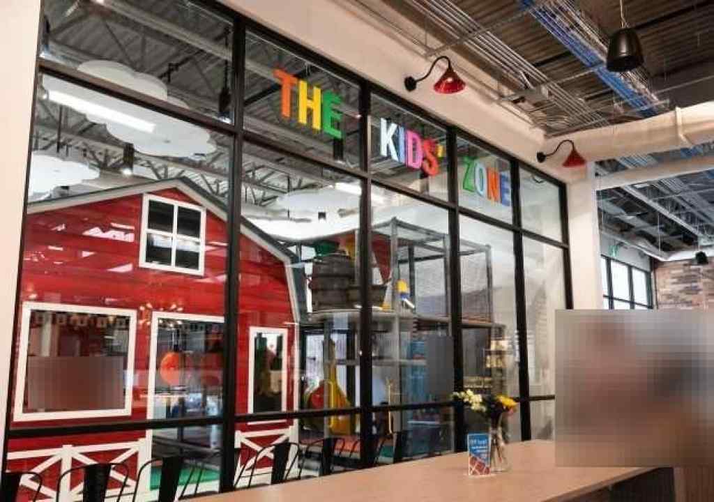 MLS® A2265389 - 25 Greenbriar Drive NW in Greenwood/Greenbriar Calgary, Commercial