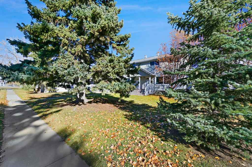 MLS® A2265392 - 571 Killarney Glen Court SW in Killarney/Glengarry Calgary, Residential