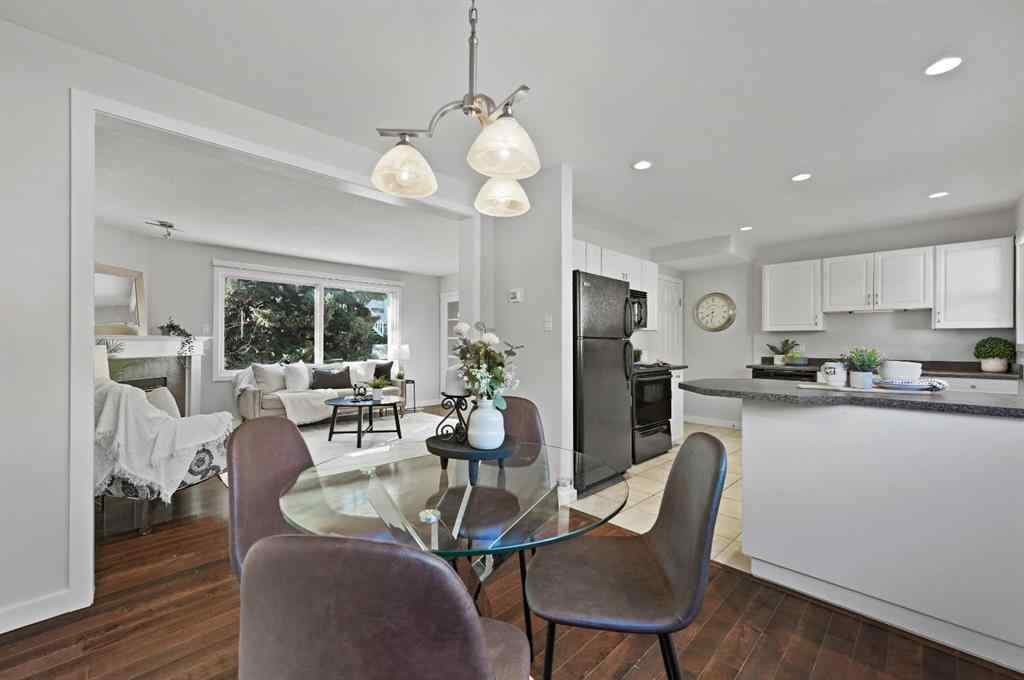 MLS® A2265392 - 571 Killarney Glen Court SW in Killarney/Glengarry Calgary, Residential