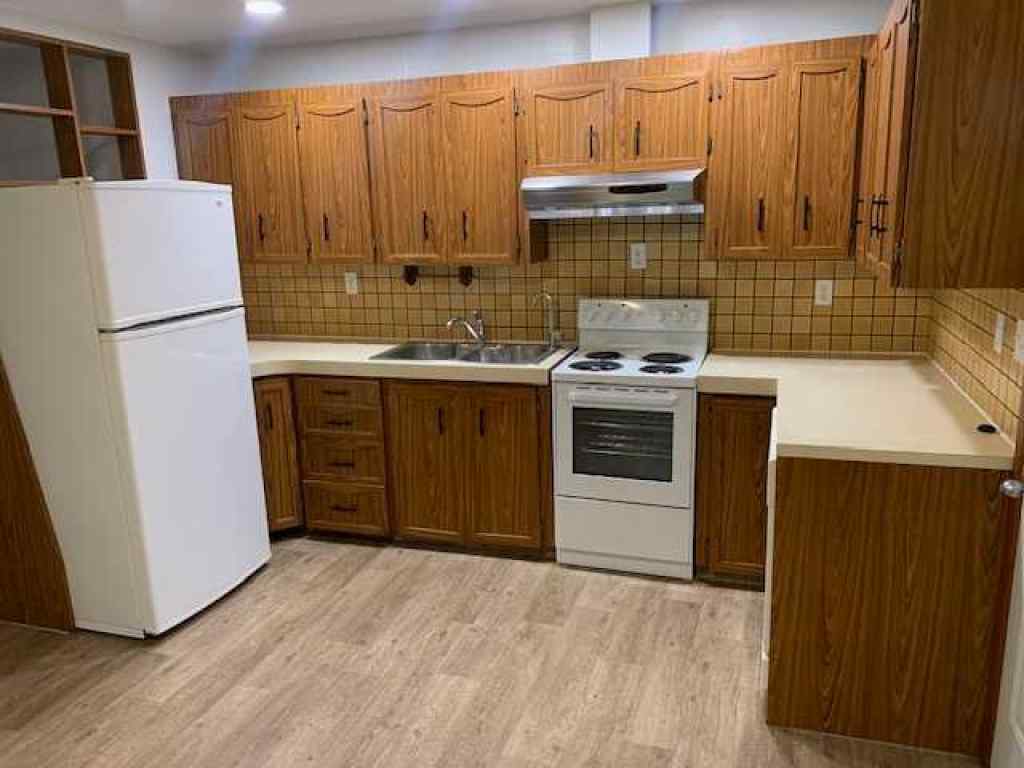 MLS® A2265395 - 1717 13 Avenue N in Winston Churchill Lethbridge, Rental