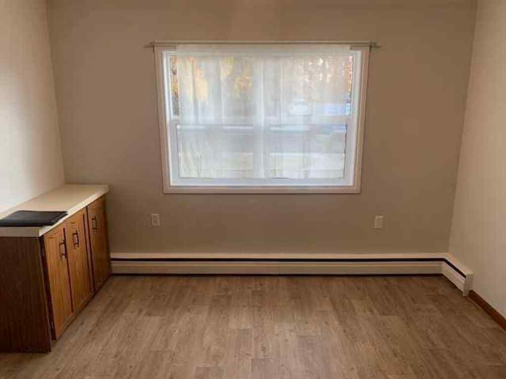 MLS® A2265395 - 1717 13 Avenue N in Winston Churchill Lethbridge, Rental