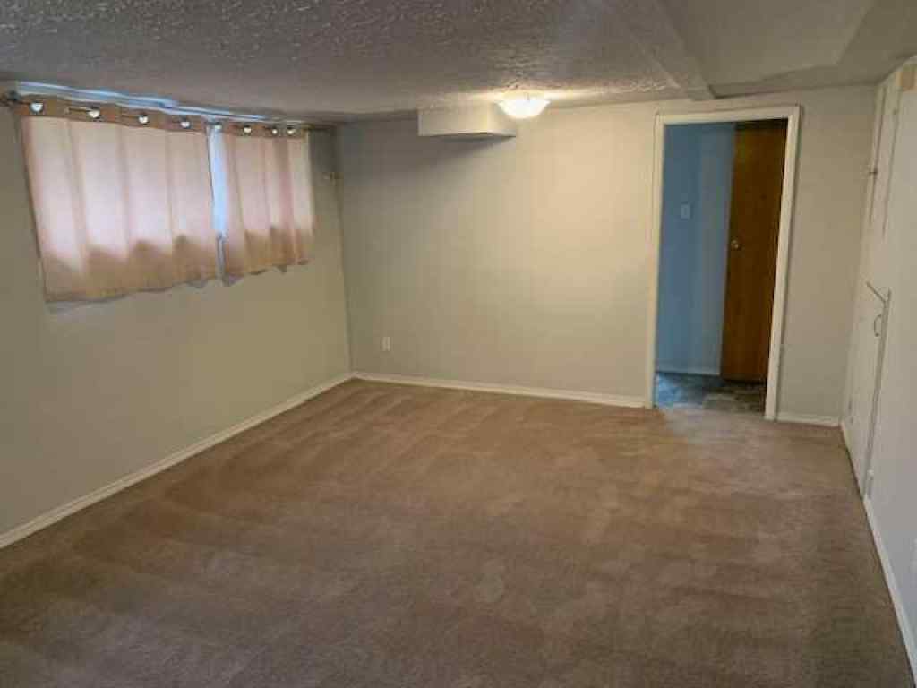 MLS® A2265395 - 1717 13 Avenue N in Winston Churchill Lethbridge, Rental