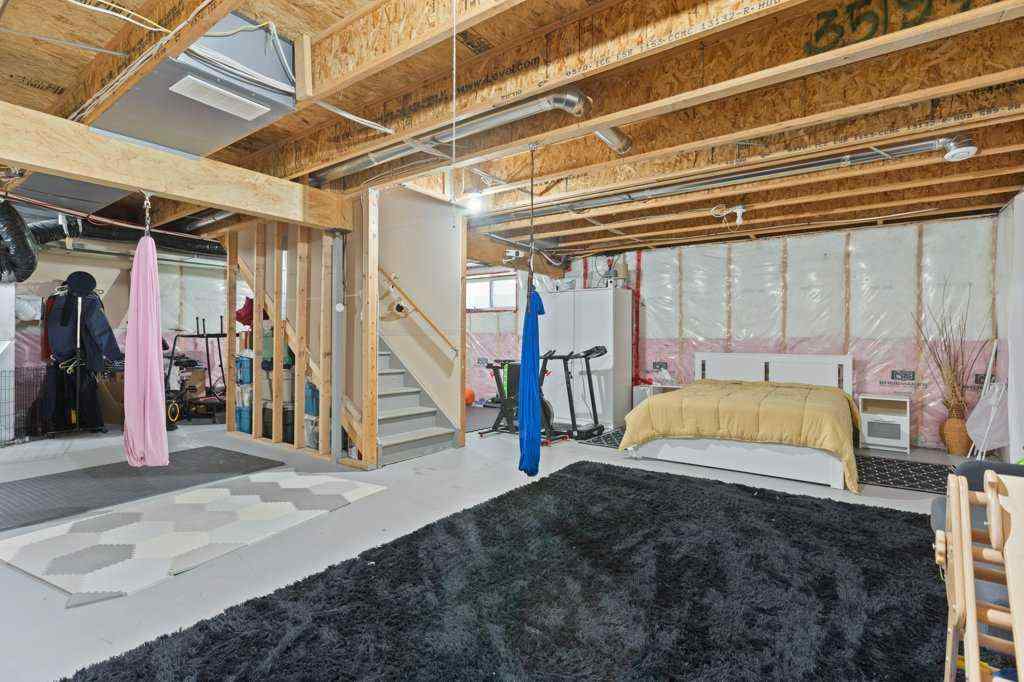 MLS® A2265397 - 611 Monteith Drive SE in Montrose High River, Residential