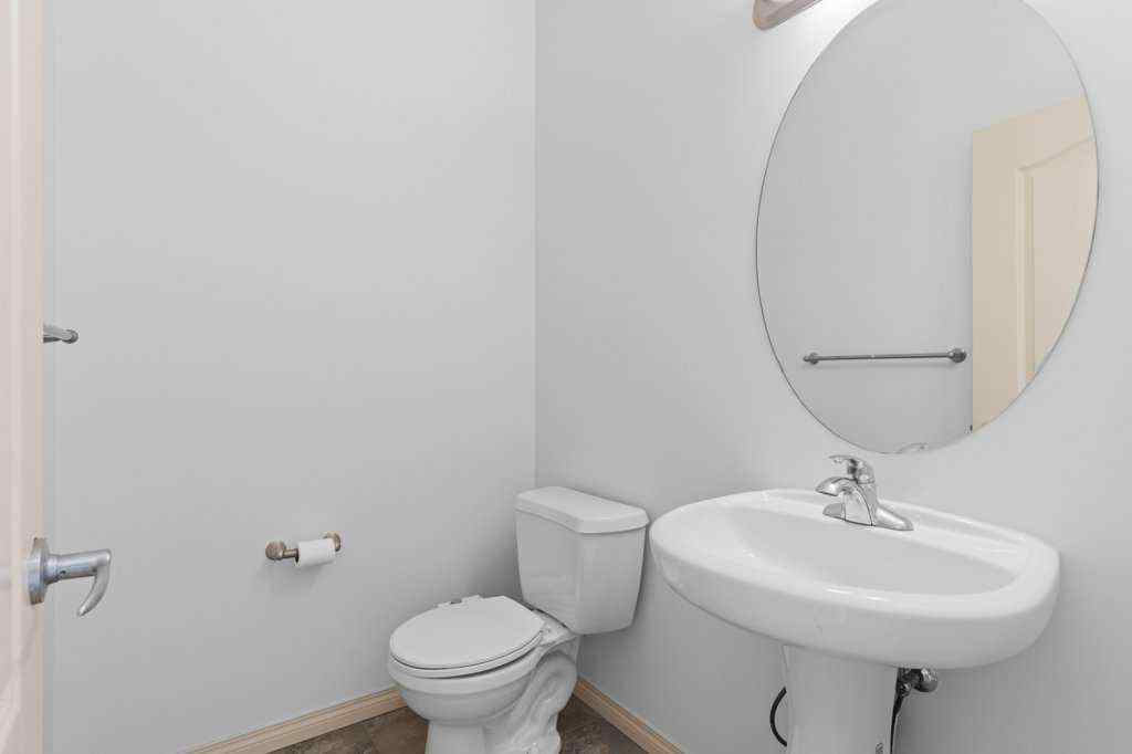 MLS® A2265397 - 611 Monteith Drive SE in Montrose High River, Residential