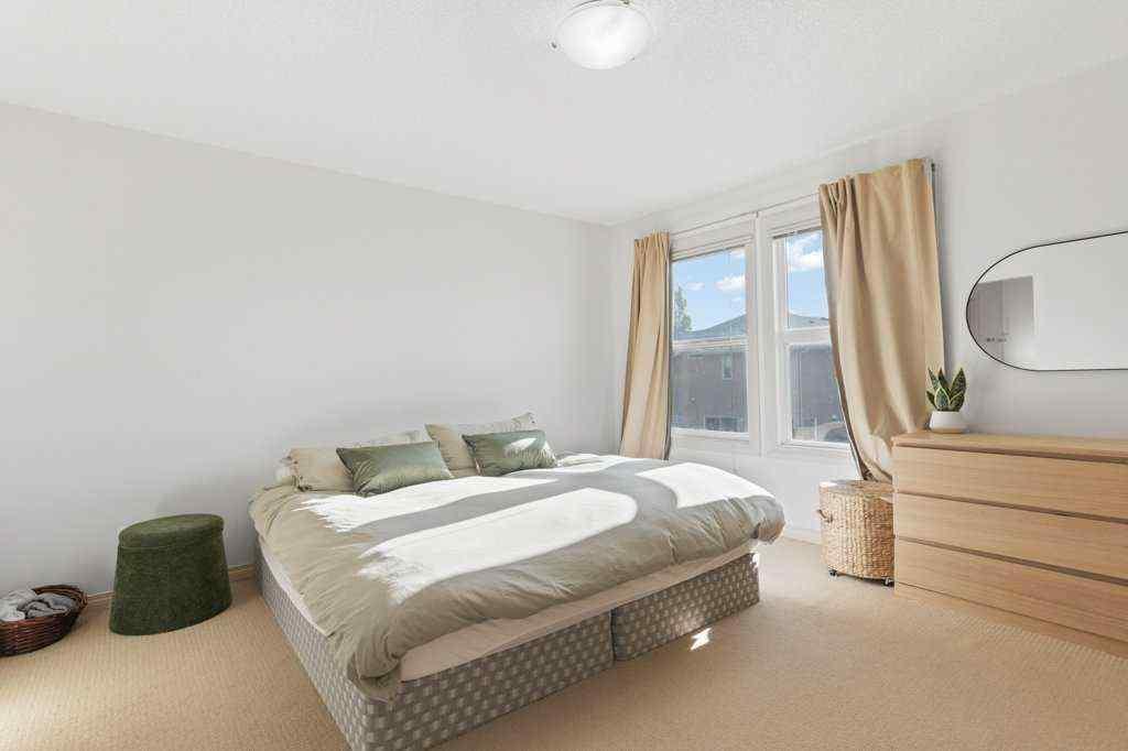 MLS® A2265397 - 611 Monteith Drive SE in Montrose High River, Residential