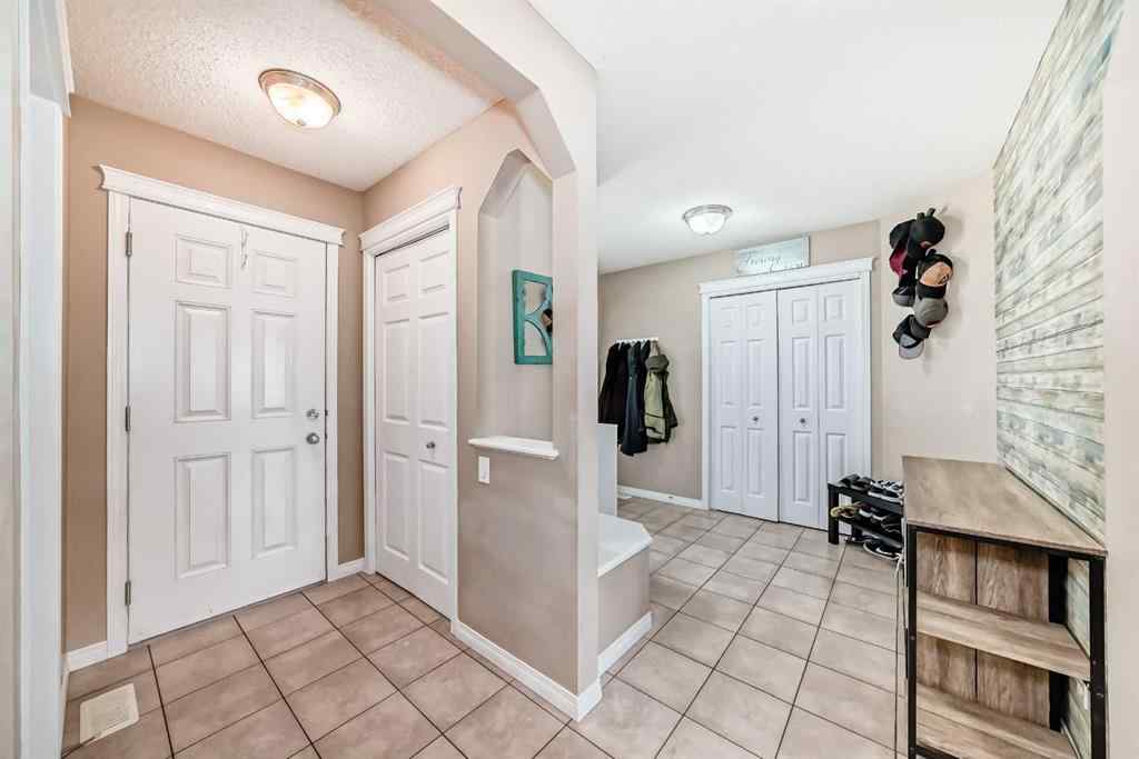 MLS® A2265399 - 423 Morningside Way SW in Morningside Airdrie, Residential