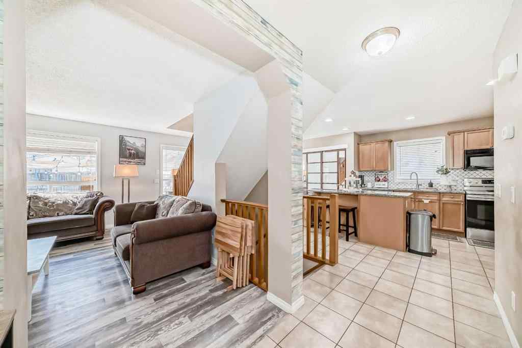 MLS® A2265399 - 423 Morningside Way SW in Morningside Airdrie, Residential