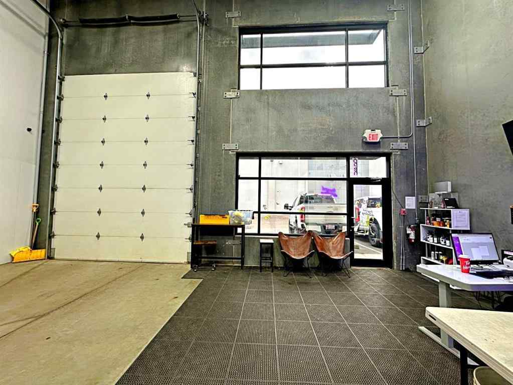 MLS® A2265405 - Unit #305 400 MacKenzie Boulevard  in Mackenzie Park Fort McMurray, Commercial