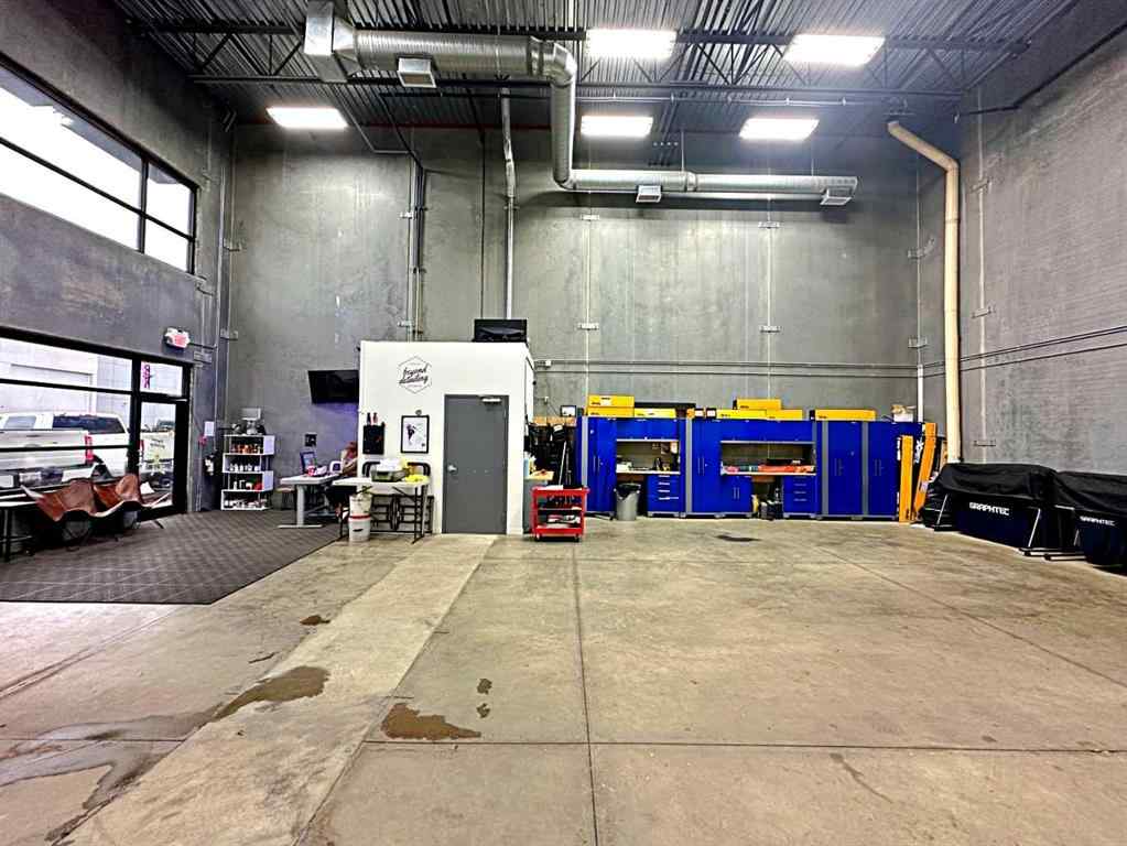 MLS® A2265405 - Unit #305 400 MacKenzie Boulevard  in Mackenzie Park Fort McMurray, Commercial